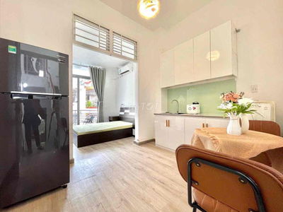 Căn Hộ Studio 40m2 View Landmark 81 Full NT Bancol Mới Keng Gần Hutech