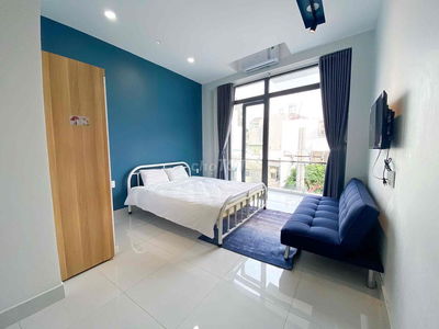 Căn Hộ Studio Ban Công 22m2 - Thang Máy - Khu Ẩm Thực Phan Xích Long