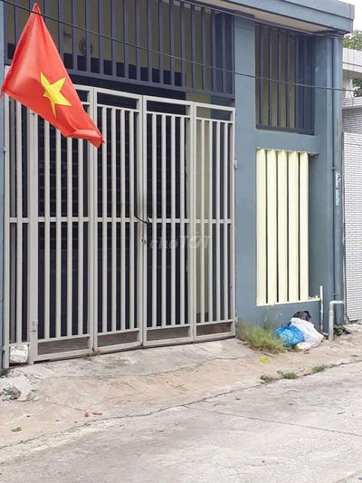 Bán nhà kiệt 6m .c4 596 Lê Văn Hiến. có 3 pn. Giá 4 tỷ 6 có tl.