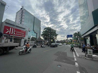 Bán nhà mặt tiền Nguyễn Bỉnh Khiêm, Đa Kao, Quận 1. Đoạn 2 chiều