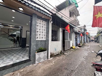 Bá.n  nh.à TT Nhà Bè, 2 tầng, 4x15m, 3 ,98 tỉ