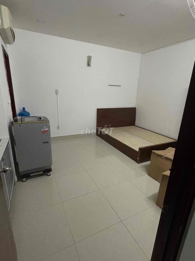 Pass lại phòng 25m2 Tân kiển Quận 7 gần quận 1