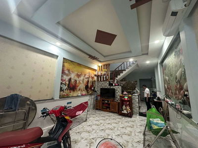 NHÀ 9TR 3PN TỈNH LỘ 10_5*14_1 LẦU