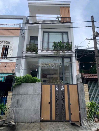 Bán nhà 3 tầng MT Phan Văn Trị Khuê Trung Cẩm Lệ