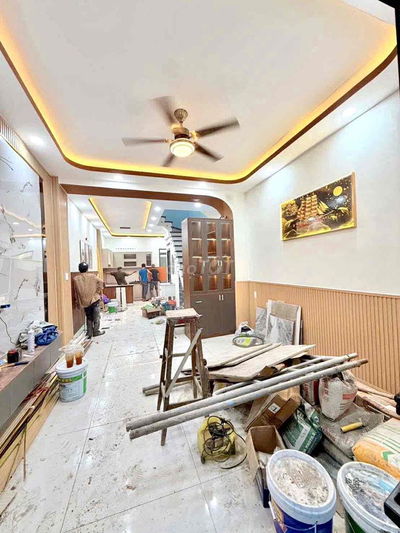 NHÀ MỚI TÂN PHÚ 2 TẦNG BTCT 3PN FULL NT