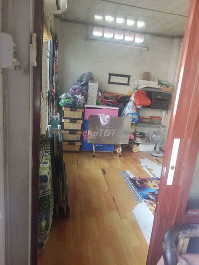 Chỉ 2,7 tỷ, sở hữu nhà 3 tầng, Cô Giang, Quận 1.