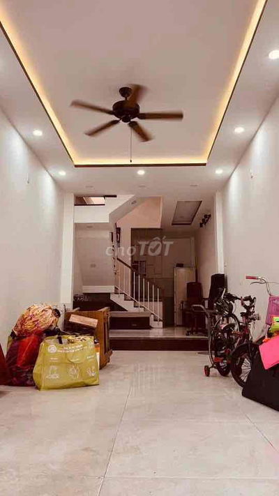 CHO THUÊ NHÀ 3 TẦNG MẶT TIỀN NGÔ THÌ NHẬM- TUYẾN ĐƯỜNG KD SẦM UẤT