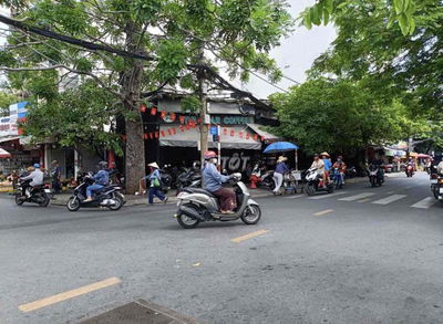 🌻Vị Trí Đẹp - Căn Góc 2 Mặt Tiền Chợ Tân Quy Quận 7