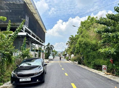 CẮT LỖ SAU DỊCH, ÔNG HẰNG GỬI BÁN ĐẤT 120M2 ODT KP4 DÂN CƯ ĐÔNG, SHR