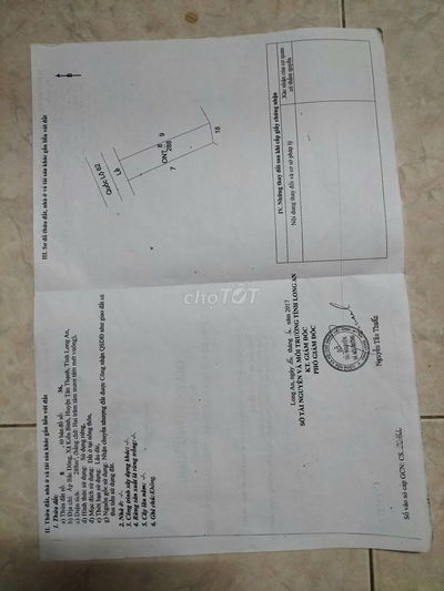 Bán đât tặng nha cấp 4