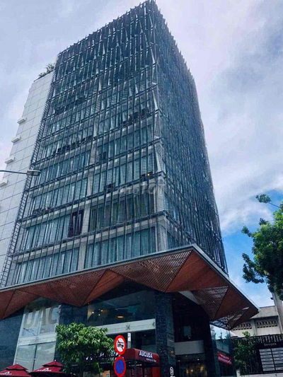 Lời ngay 200 tỷ khi mua nhà ngộp Bank