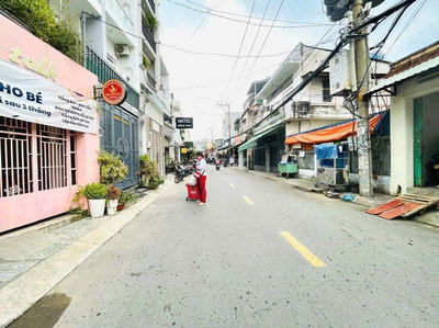 Cho thuê nhà đg.nội bộ.lạc long quân.p3.q11