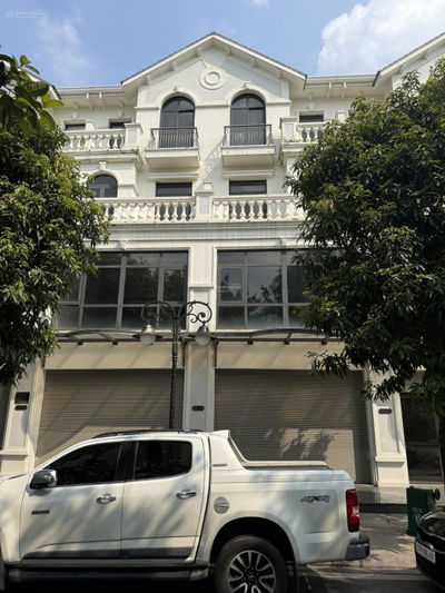 Nhà phố kinh doanh đại lộ 52m gần chung cư- bán gấp 18,5 tỷ - Vinhomes Ocean Park 1