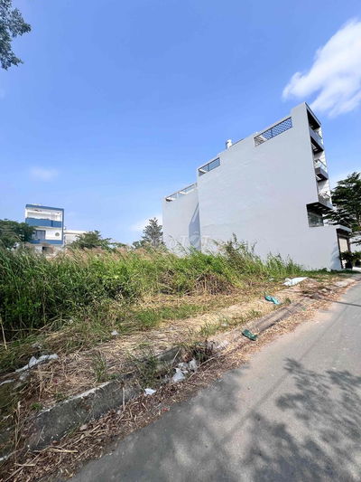 CHO THUÊ KHO 250m2 và 170m2  NGUYỄN VĂN TẠO NHẬN SAU 20 NGÀY