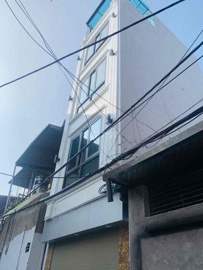 Tương Chúc - Ngũ Hiệp ô tô đỗ cửa vào nhà