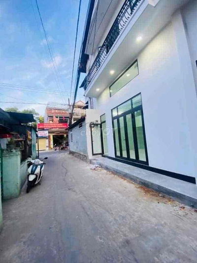 Bán nhà 2 tầng sau lưng mặt tiền Chi Lăng hơn 2 tỷ xíu