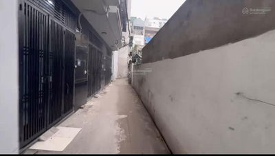 cần bán mảnh đất 218m , lô góc full thổ ngõ 2m chia tách không cần cắt ngõ
