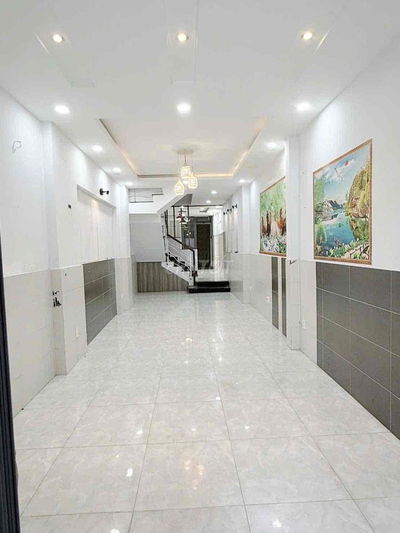 Nhà sạch đẹp 48m2 Hoà Bình vào ở ngay