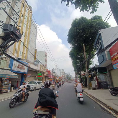 Mặt Tiền Thống Nhất 5x24 ( 5 lầu kiên cố )