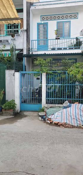 NHÀ 2 TẦNG, HẺM XE HƠI 6M, DT (4X18)M2, SÁT MẶT TIỀN, 5,2 TỶ CÒN TL