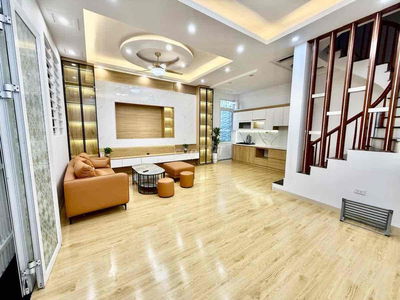 SIÊU HIẾM – Bán nhà An Trạch 1 40m², 5T, MT 3.7m – Gần oto, 8.3 tỷ
