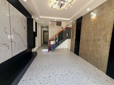 CHỦ GẤP GIẢM SÂU 200 TRIỆU - FULL NỘI THẤT - PHƯỜNG 3 - QUẬN 8