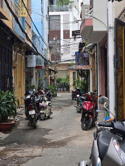 BÁN NHÀ HẺM XE HƠI 6M THÔNG BÀ HOM Q6 - 2 TẦNG ( 19M2 ) - GIÁ 2.43 TỶ