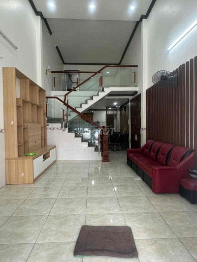 Bán nhà lầu 80m2 thổ cư mặt tiền nhựa Nguyễn Thị Nếp,thông raTỉnh lộ15