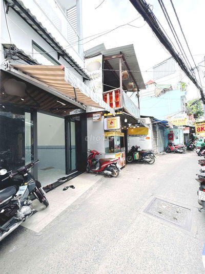 BÙNG NỖ SIÊU PHẨM CỰC HIẾM - PHƯỜNG KHÁNH HỘI 1TRỆT 3LÂU MỚI RA LÒ !