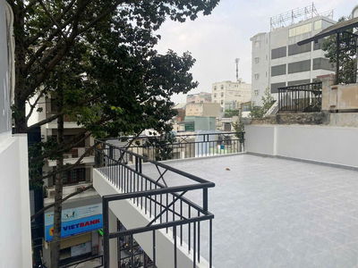 Bán Nhà Mặt Tiền(8x14m) 5 tầng,MT Trần Quang Khải, Tân định - Quận 1