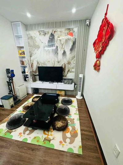 bán nhà tập thể phố Vĩnh Tuy gần trường đại học kinh công 120m 4 ngủ T