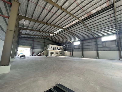 Cho thuê xưởng 1350m2 gần ngay TP Mới Bình Dương