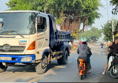 BÁN ĐẤT 4x 32 HẺM XE HƠI TẬN NƠI-GẦN MẶT TIỀN TX 25 TÔ NGỌC VÂN Q12