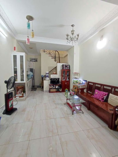 NHÀ BÁN 3 LẦU - PHẠM VĂN BẠCH - PHƯỜNG 15, TÂN BÌNH , TRƯỜNG CHINH