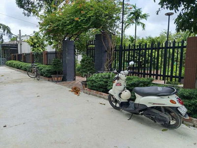 Bán đất 1.500 m2 có nhà cây ăn trái gần chợ Mỹ Khánh