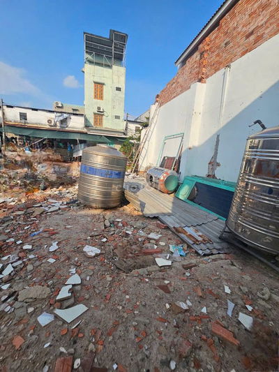 HOT- 3 Lô Giá Gốc DT 5.6x15m, SHR, gần ngã 5 Chợ Đầu Mối Hóc Môn