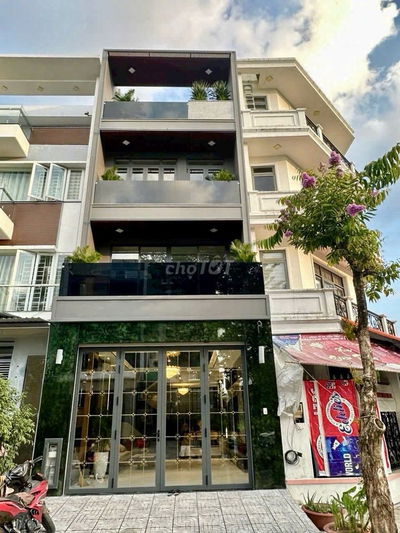 SIÊU PHẨM CÓ MỘT 0 HAI - 11F Bạch Đằng,P2,TB-DTSD 270m2,6p