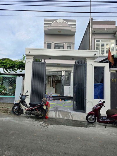Bán nhà đẹp vừa hoàn thiện Dx143 Tương Bình Hiệp 3 PN giá chỉ 3.15 tỷ