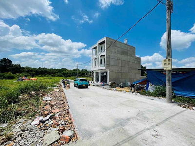 BÁN ĐẤT NỀN TRONG KHU NHÀ PHỐ - VỊ TRÍ ĐẸP