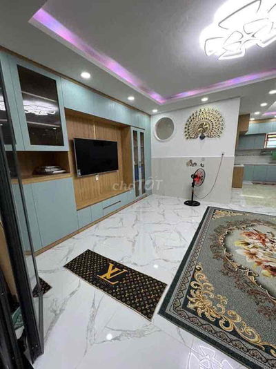 Nhà Full Nội Thất 1 Trệt 1 Lầu 2PN 5x10m Hẻm 77 Chuyên Dùng Chín