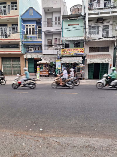 Góc 3/2 Tôn Thất Hiệp Q11 4.5x14m 3L 6pn kd tự do
