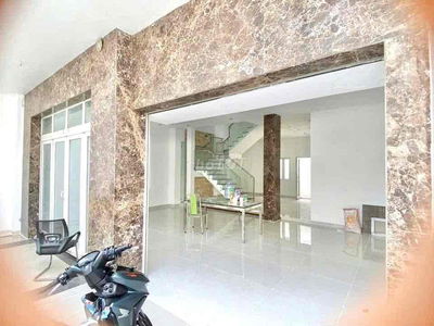 Cho thuê nhà làm văn khu tên lửa 8x16m kc 3tấm giá 30trieu/th nhà đẹp