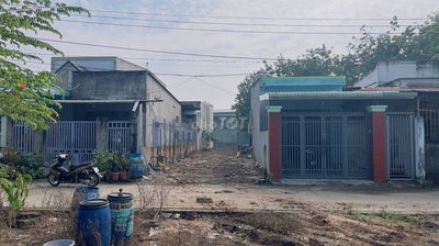 Ông anh gom tiền mua vị trí khác, bán nhanh 172.2m2 giá 1 tỷ 550
