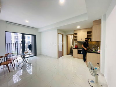 Cho thuê căn 2PN,2WC Lovera Vista full rèm giá 6,5tr/tháng