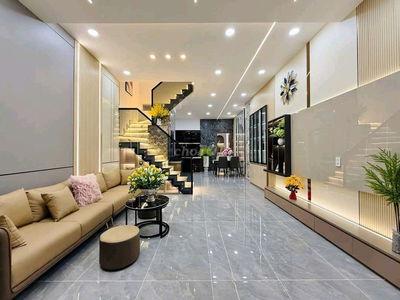 Bán siêu phẩm 3 tầng full nội thất mặt tiền đường tiên sơn giá 7ty