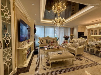 Chính chủ gửi bán căn hộ hạng sang SS Golden River, 142m2 - 3 ngủ, hướng mát, nội thất cao cấp!