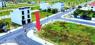 Lô góc 100m2 ngay kcn cao Vsip, sổ hồng riêng, giá 980tr/ nền