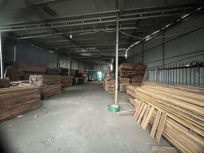 KHO XƯỞNG 340M2 ĐƯỜNG XE CÔNG CÓ ĐIỆN 3 PHA