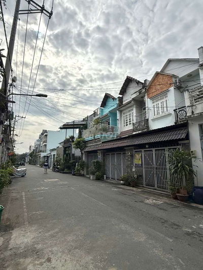 🔥Bán nhà hẻm VIP 8m xe tải tránh thông 🔥– Hương Lộ 80, Bình Tân🔥🔥