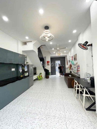 NHÀ MỚI ĐẸP - GẦN NGÃ TƯ BỐN XÃ, DT: 4m x 12m ( 48m²). Nhà 3 Tấm,